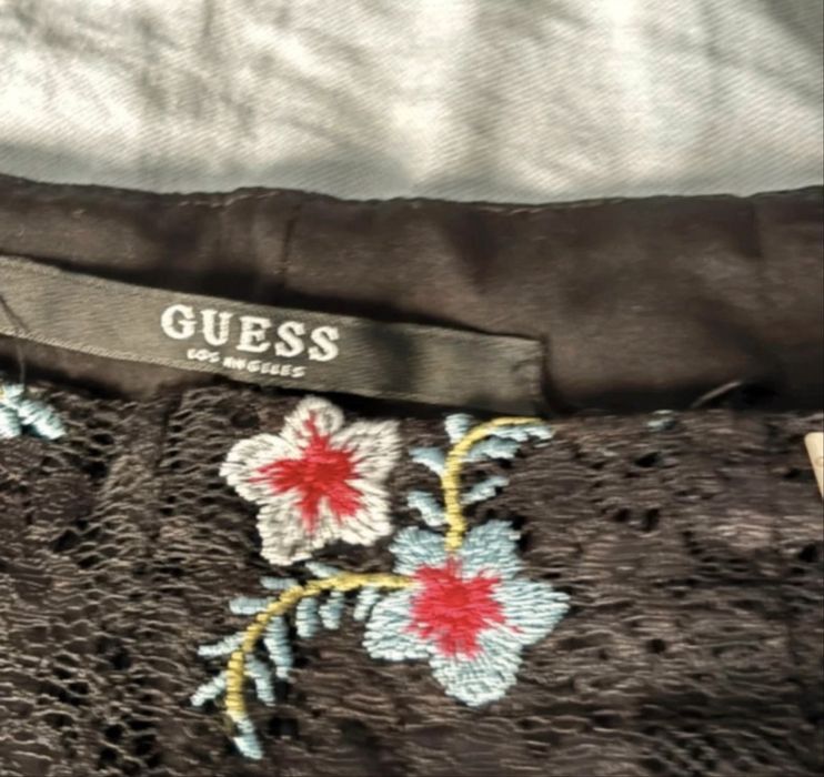 Pantaloni dantela Guess