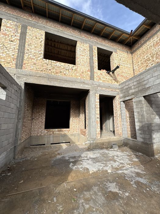 Kottedjlar sotiladi Zangiota Qahramon Mahalla