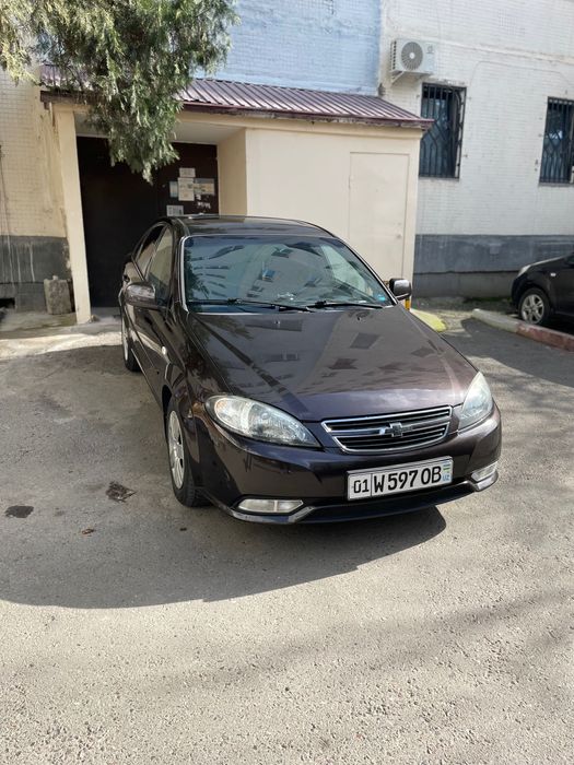 Продам свою gentra avtomat 3 позиция