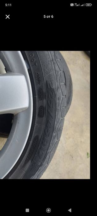 Продавам летни гуми с джанти 17"