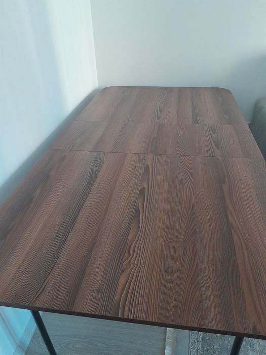 Продается стол книжка