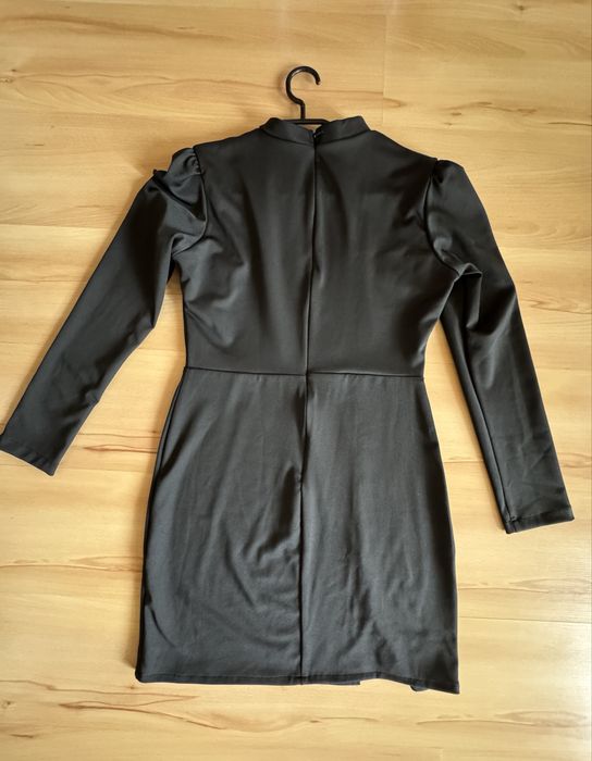 Черна секси рокля размер 42