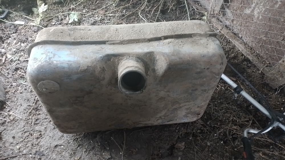 Запчасти на Юмз трактор