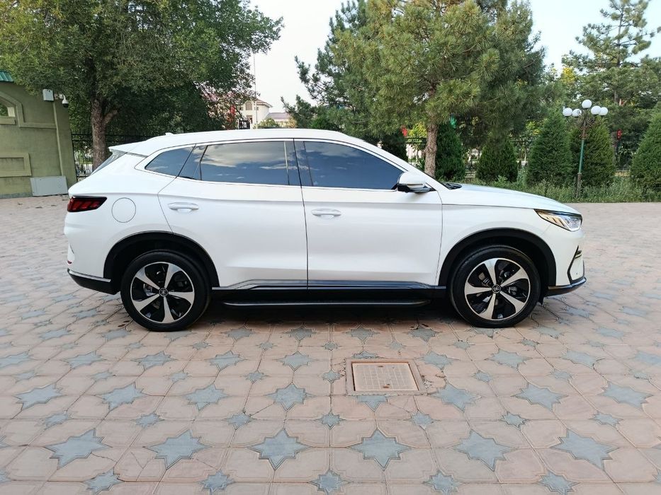 BYD Song Plus Flagship 2023! Ev 505 km. Holati ideal