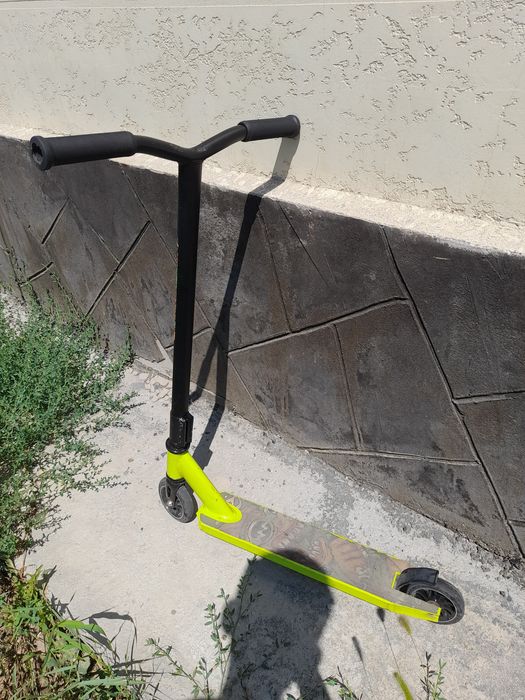 Трюковой самокат 15000