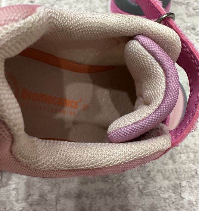 Кроссовки Biomecanics