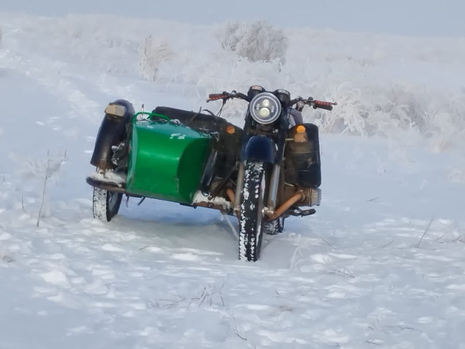 Прода мотоцык Днепр мт10-36