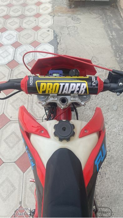 Zuumav питбайк продам