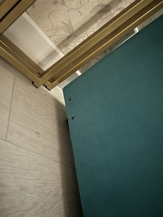 Продам срочно диван