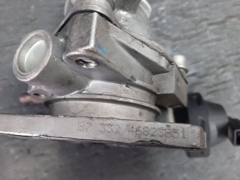 Clapeta acceleratie  1.9 jtd  alfa romeo gt 147 156 fiat bravo 2  46823851