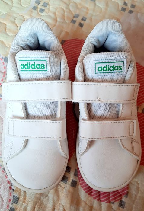 Încălțăminte pentru copii Adidas originali nr.25, interior 15cm