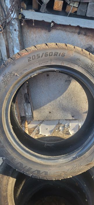 Б/у шины R16,   205/60
