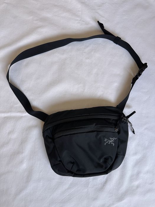 Borseta de talie/piept,unisex,883Police si Arcteryx