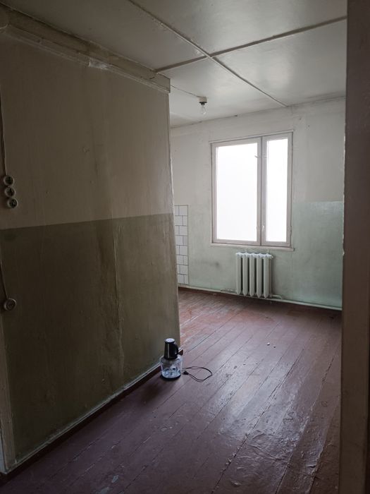 Срочно продаётся своя 2х-комнатная квартира. Спутник 1