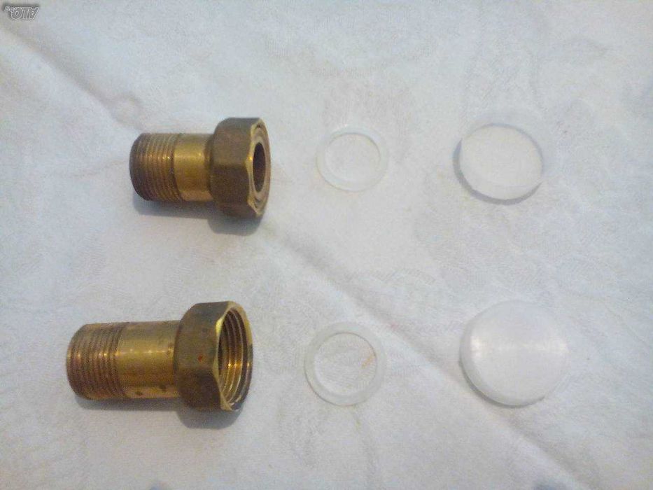 Холендрови гайки за водомер - 4 лв.