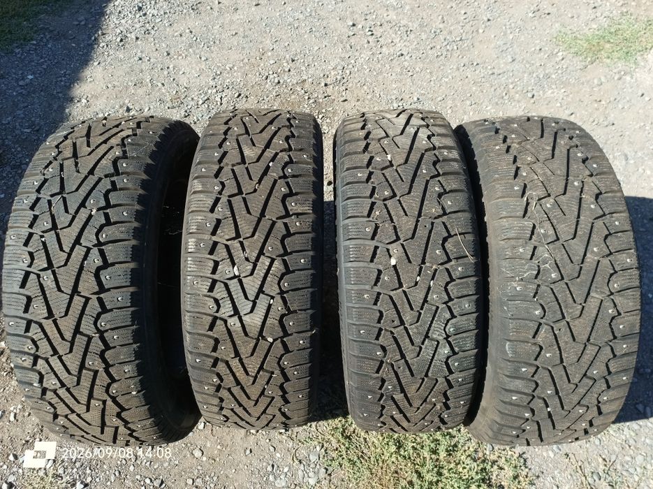 Pirelli шипованые р16