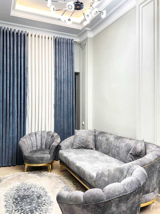 СРОЧНО только для семей сдаётся  2Х комнатная квартира на Лабзак!