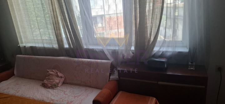 Продава се Четиристаен апартамент в Айтос - 123 кв.м за 935 €/кв.м - Снимка #4