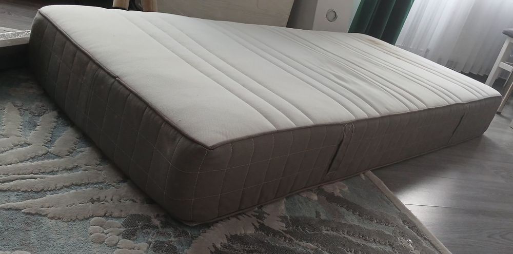 Pat de o persoana ikea 90×200