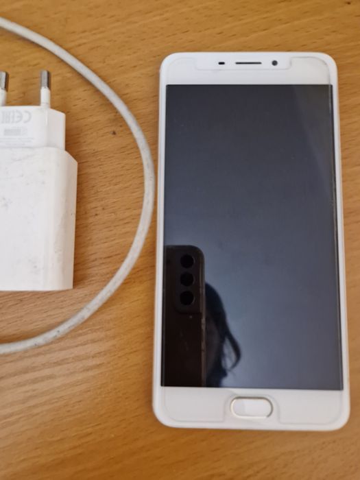 Продаю телефон " Мейзу"