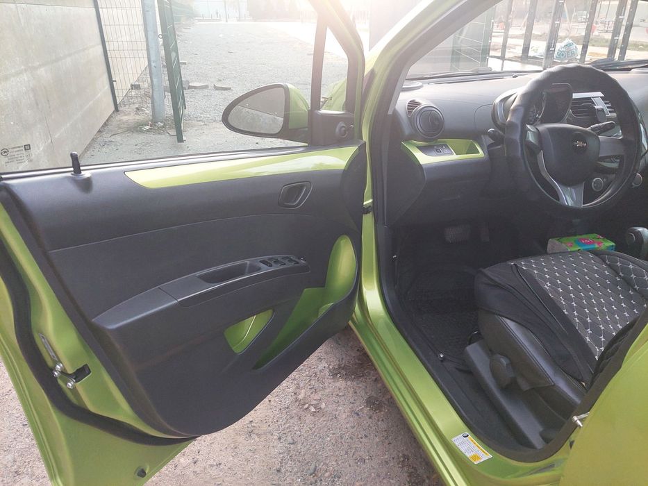 Продам автомобиль Chevrolet Spark