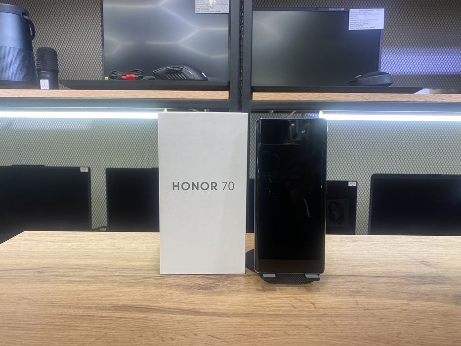 Honor 70, 8/128 GB, черный, на запчасти 1379/А10