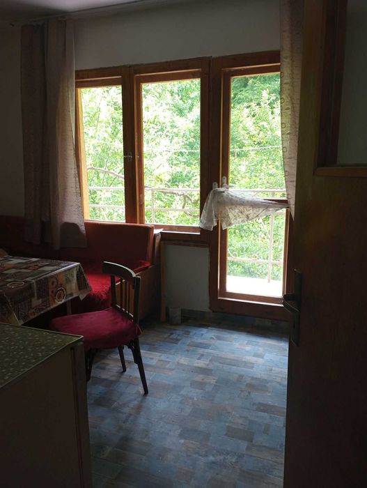 Продава се Етаж от къща в Банкя - 119 кв.м за 857 €/кв.м - Снимка #1