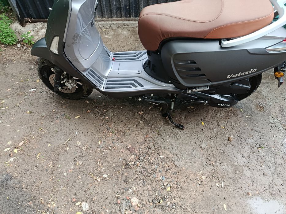 Здравствуйте продам мопед
