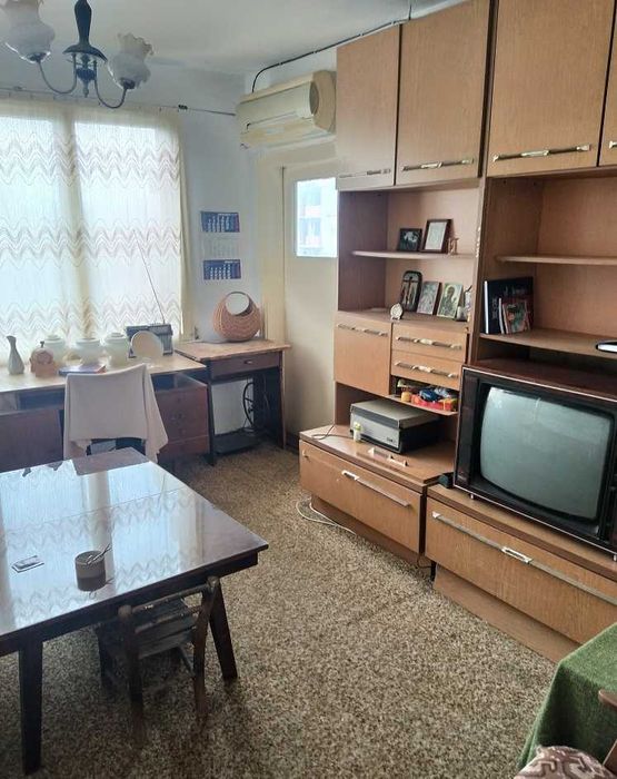 Продава се Етаж от къща в Кърджали, Боровец - 108 кв.м за 591 €/кв.м - Снимка #3