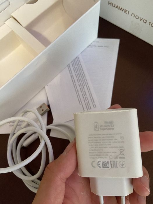HUAWEI nova 10 SE