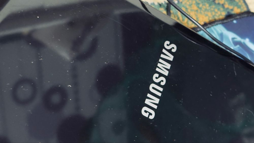 Старый ноутбук Samsung