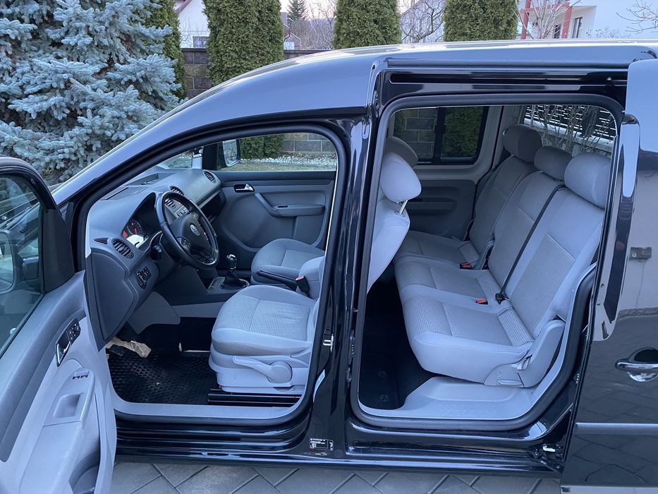 VW Caddy ~Maxi 2,0 Tdi~140~CP~ BMM~ 7 Locuri-