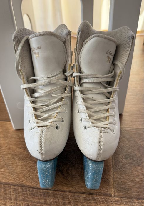 Коньки Risport Venus 215