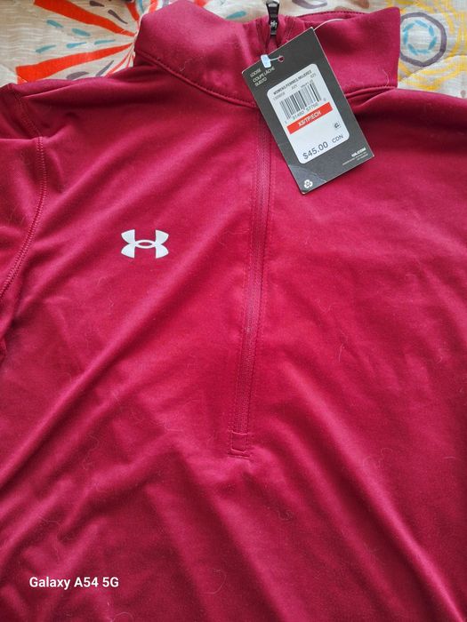 Under Armour нова спортна блуза