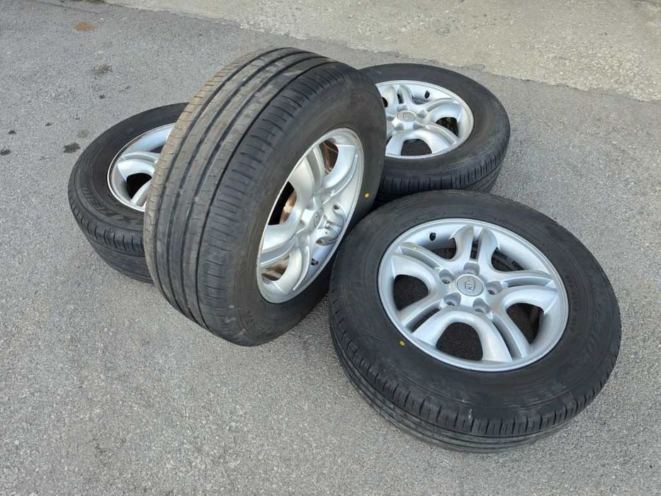 4 бр. Летни гуми 235/60 R16 с алуминиеви джанти 5x114.3 Kia Toyota Hyundai Honda