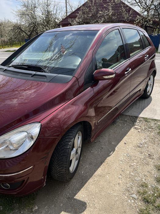 Mercedes Benz B Class