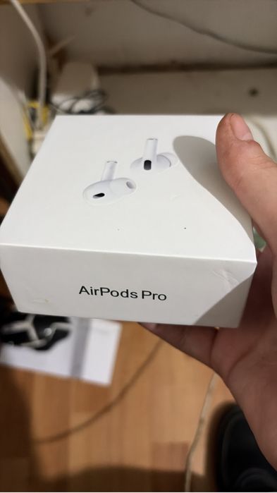 Iphone air pods 2 generations