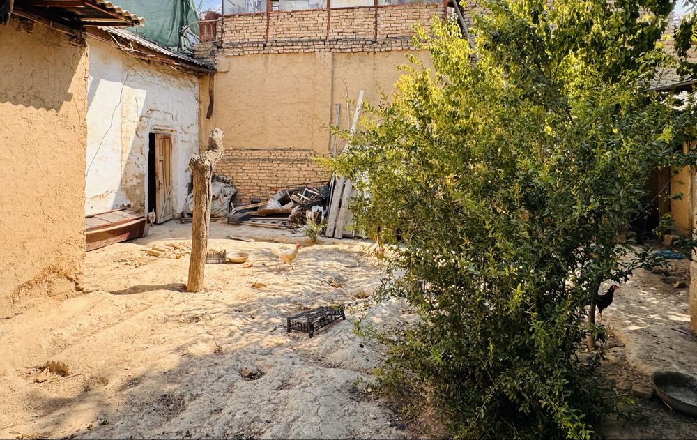 Сурочни Сотилади shoshilinch sotiladi sentir shahar markazi uzimi uyim