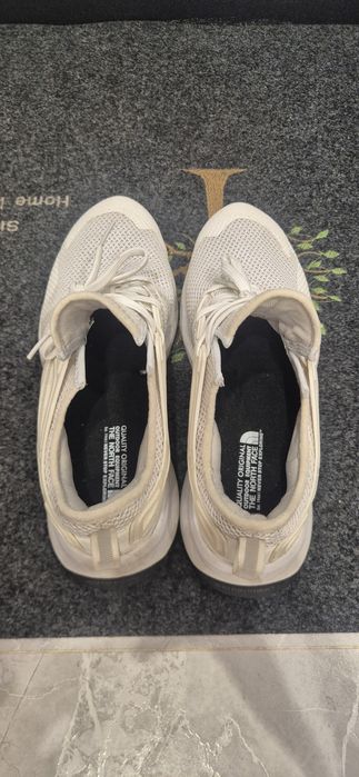 Продам кроссовки The North Face Original