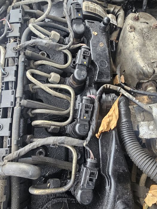 Motor complet fara anexe Skoda Octavia II 1.6 TDI CAYC an 2011