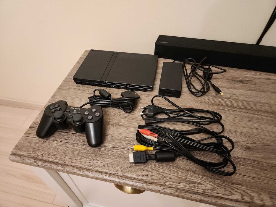 PlayStation 2 (PS2) Slim - Complet functional