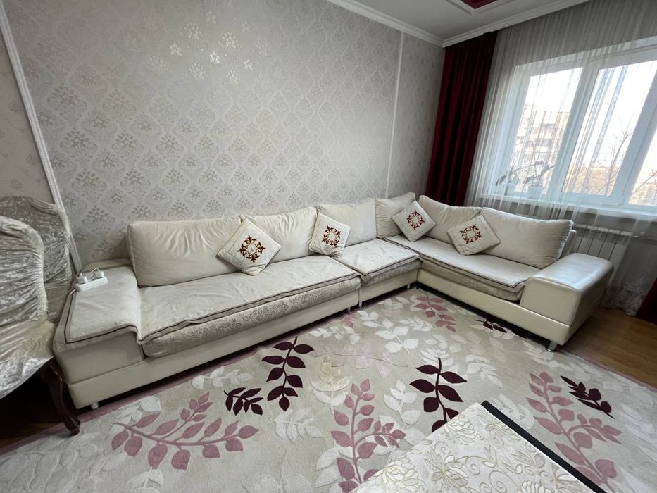 Продается угловой диван