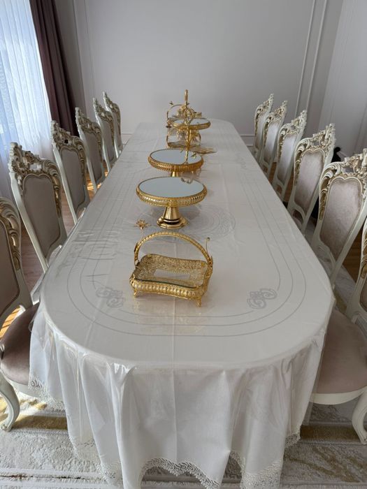 Продам стол, стулья