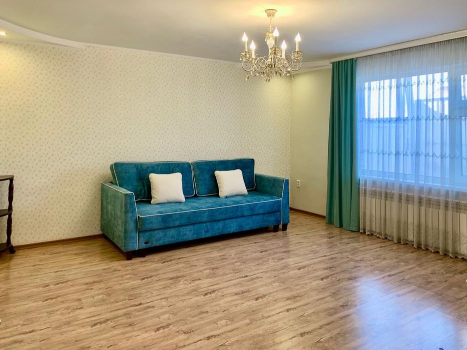 Продам просторный уютный дом