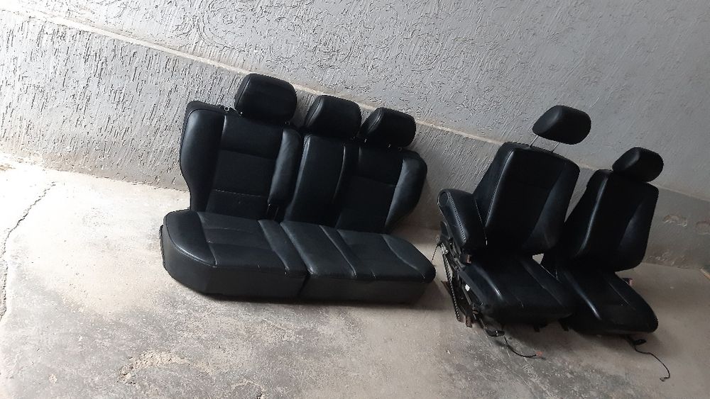 124 мерседес кожаный