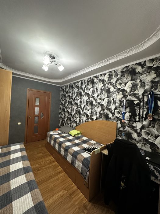 Продам квартиру мкрн Западный