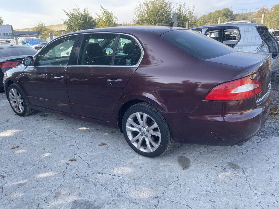 skoda superb 2012 2.0tdi на части шкода супърб