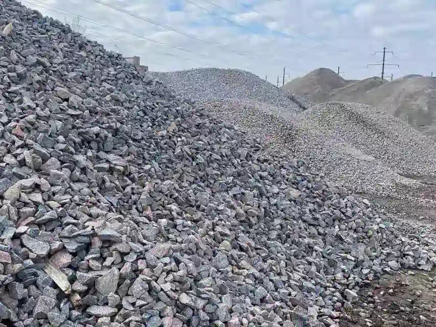Пгс , жёлтый песок , щебень , отсев