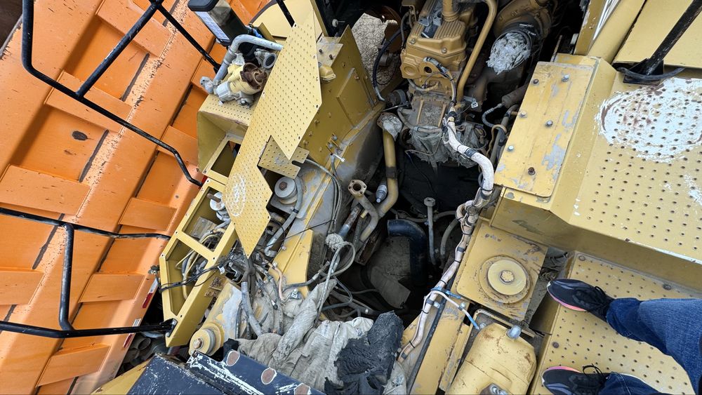 Продается фронтальный погрузчик Caterpillar 980H.