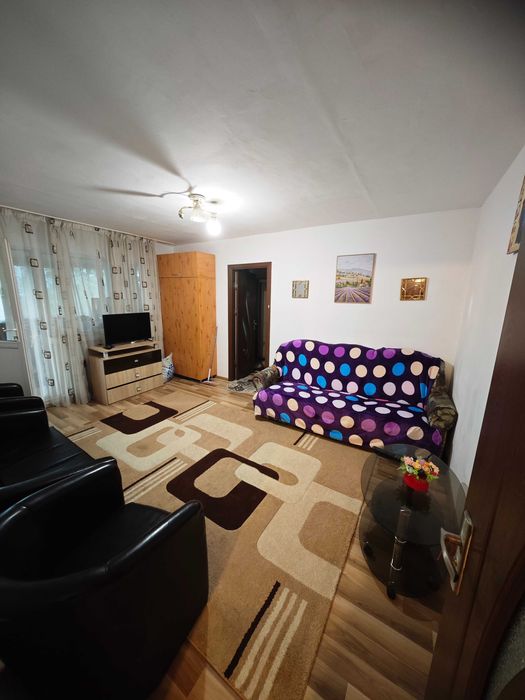 Închiriez apartament 2 camere Craiovita